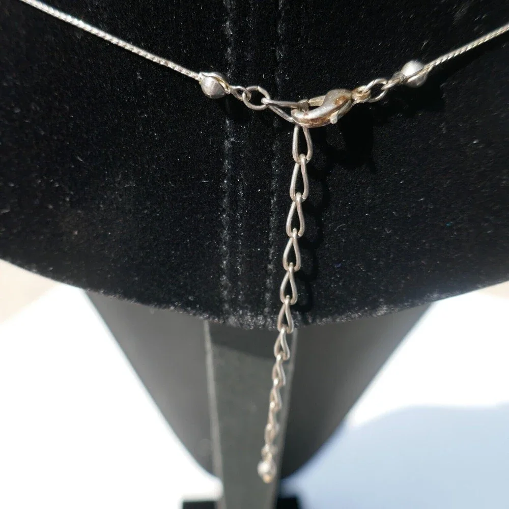 Crystal Aurora Borealis Necklace Black Crystal Silvertone 15 inches long - Picture 6 of 7